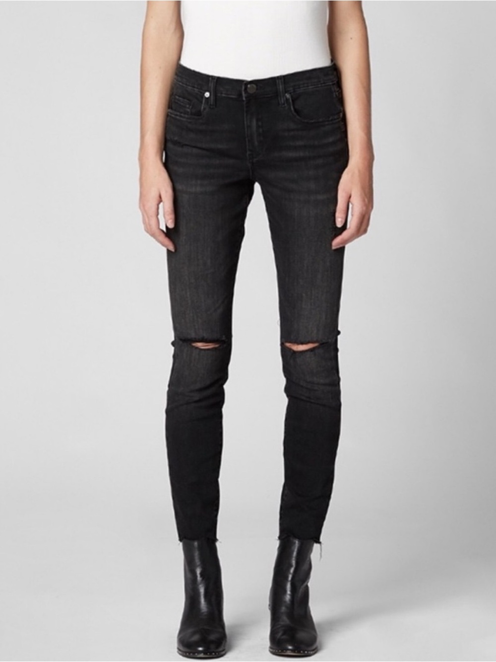 BLANK NYC The Bond Distressed Denim Jeans
